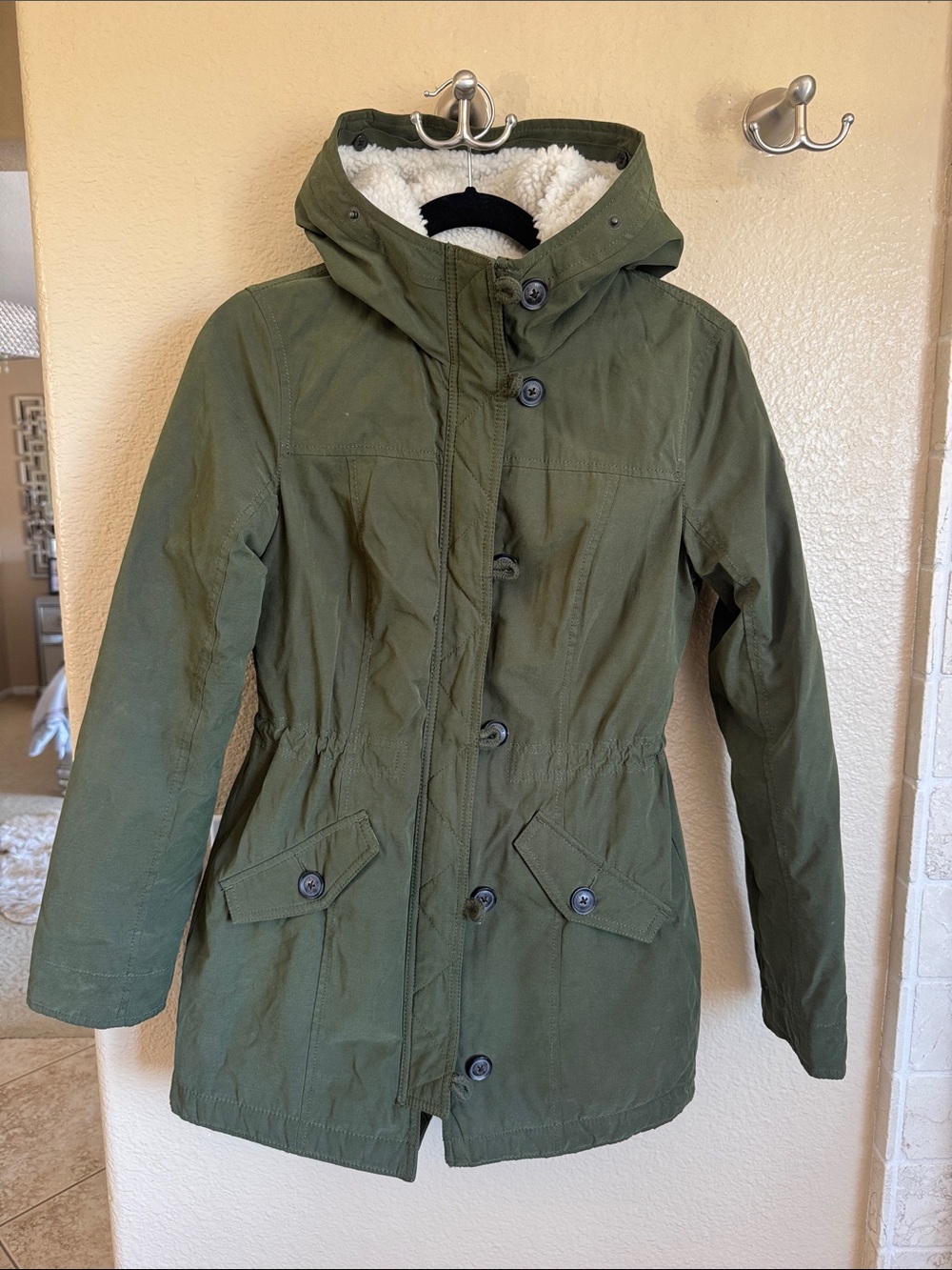 Hollister Olive Green Sherpa-Lined Utility Jacket
